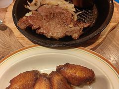 -玛格萝妮比萨屋(陆家浜路店)