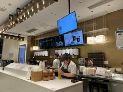 -奈雪的茶(华侨城创意园店)