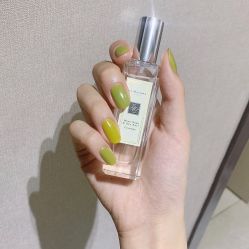 -孔雀手美甲美睫护理