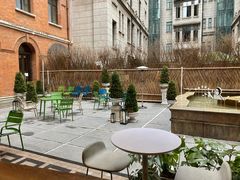 -潮一不贰·法式甜品·生日蛋糕·西式简餐(外滩店)