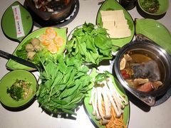 枣香锅底-一叶一世界•素食餐厅(环球中心店)