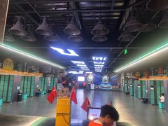 -极限PLAY运动娱乐新世界·团建派对潮玩休闲馆·室内蹦极高空游乐园