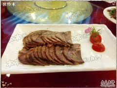山东国际饭店婚宴6凉菜-牛肉-山东国际饭店·三义和(解放路店)