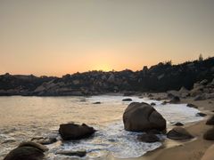 -那琴半岛地质海洋公园