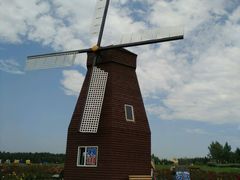 -北纬44度·金珠花海休闲农业旅游景区