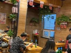 大堂-管氏翅吧(护国寺店)