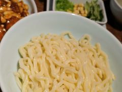 老北京炸酱面-小吊梨汤·北京菜·烤鸭(鸟巢店)