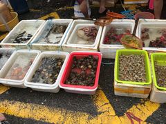 -霞涌市场海鲜摆卖区