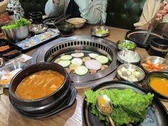 -香猪坊韩国烤肉专属门店(魏公村店)