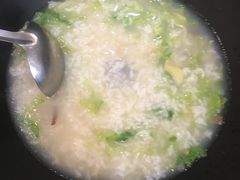 -海大大蒸汽海鲜餐厅·粤菜·特色小炒(欢乐颂店)