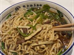 -镇南锅盖面馆(解放路店)