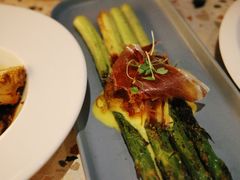 伊比利亚火腿裹烤芦笋-La Maison 夜来香(进贤路店)