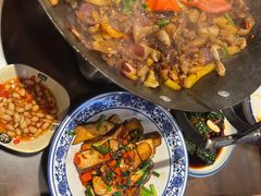 -富正毅三下锅·湘西韵味(天门山索道店)
