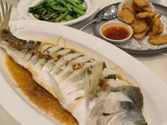 -万龙洲海鲜(大兴绿地缤纷城店)