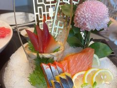 -鼎泰亨·海鲜牛肉餐厅(滨江店)