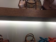 DFS环球免税店(新太阳广场店)-DFS迪斐世(香港广东道店)