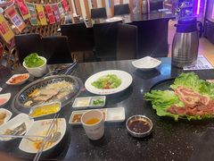-木槿花韩式炭烤·熟成肉工坊(孙文东路店)