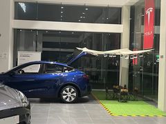 -TESLA 特斯拉(北京南四环中路特斯拉中心)