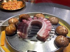 -哈哈碳都·牛肋条无限自助烤肉(台江万达店)