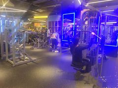 -贝菲特游泳健身(徐泾店)