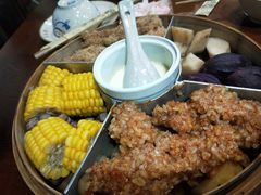 -黄桷树曹家私房菜(江与城店)