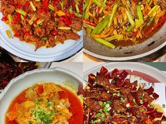 -阿瓦山寨·湘菜现炒·剁椒鱼头王(咸阳总店)