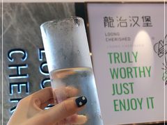 -龙治汉堡(中华城店)