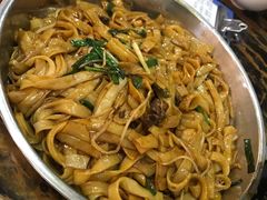 -牛一煲美食(江高店)