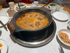 -佬缸炮江湖川菜(玉林店)