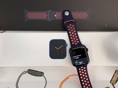 -Apple零售店(华贸购物中心店)