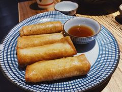 雪菜黄鱼春卷-南小蟹手工點心(三里屯店)