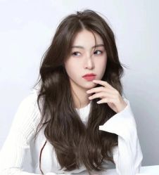 -苑苑发型设计
