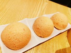 酥皮焗叉燒包-添好运点心专门店(百老汇店)