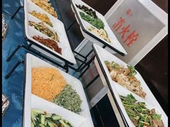 -汝河假日酒店餐饮部