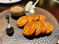 鸭肝酱伴葱油饼-杭州西子湖四季酒店·金沙厅