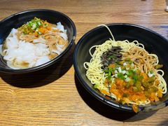 鸳鸯酱热干面-汪爹爹武汉牛三鲜(朝外大街店)