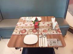 -必胜客(华邦银泰店)