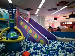 点击看大图 -孩子王童乐园(武汉永旺店)