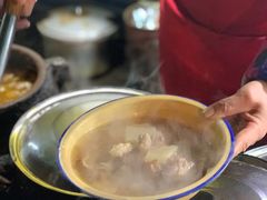 -燕子煨汤(山海关路店)