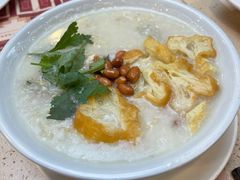 招牌艇仔粥-点都德(汇盈广场店)