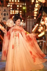 -支流映画摄影·汉服妆造跟拍(本宫来了银泰店)