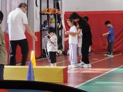 -悦动体能篮球羽毛球网球(三里河店)