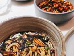 -喃喃椰·糟粕醋·椰子鸡火锅(七堡花园店)