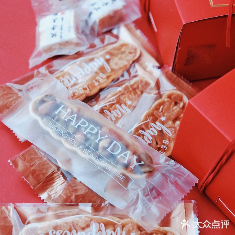 收到属于我的新年礼盒～