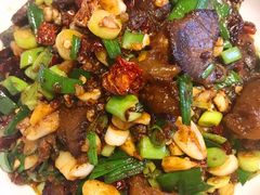 卤牛肉-醉美东江·三文鱼·烧鸡公