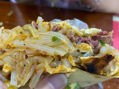 夹张飞牛肉凉粉-刘氏方酥锅盔(古城总店)