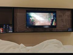 -IU酒店(广州白云站百信广场店)