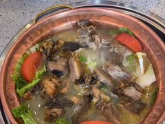 -阿婆情腊排骨火锅(金虹路店)