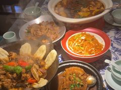 -卢大鲜鱼头捞饭(美利广场店)
