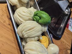-锅老头海鲜铁锅炖